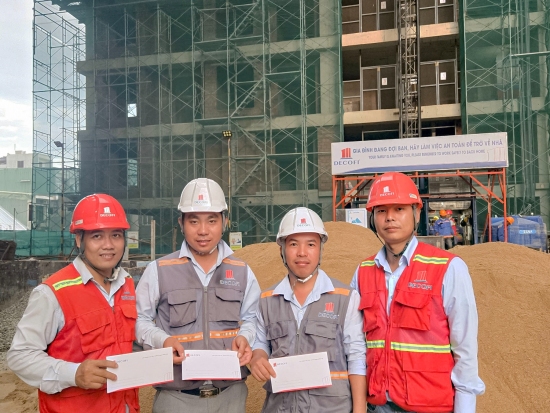 CÔNG ĐOÀN DECOFI – CHIA SẺ CÙNG ANH EM CÔNG TRÌNH TẠI QUY NHƠN SAU BÃO SỐ 13