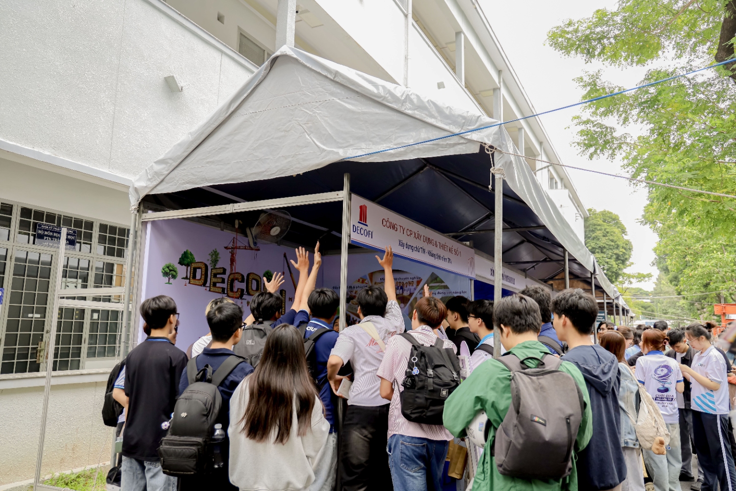 z7259586969293 eaf1b260bbb7afeb52d787c67e7ab40e