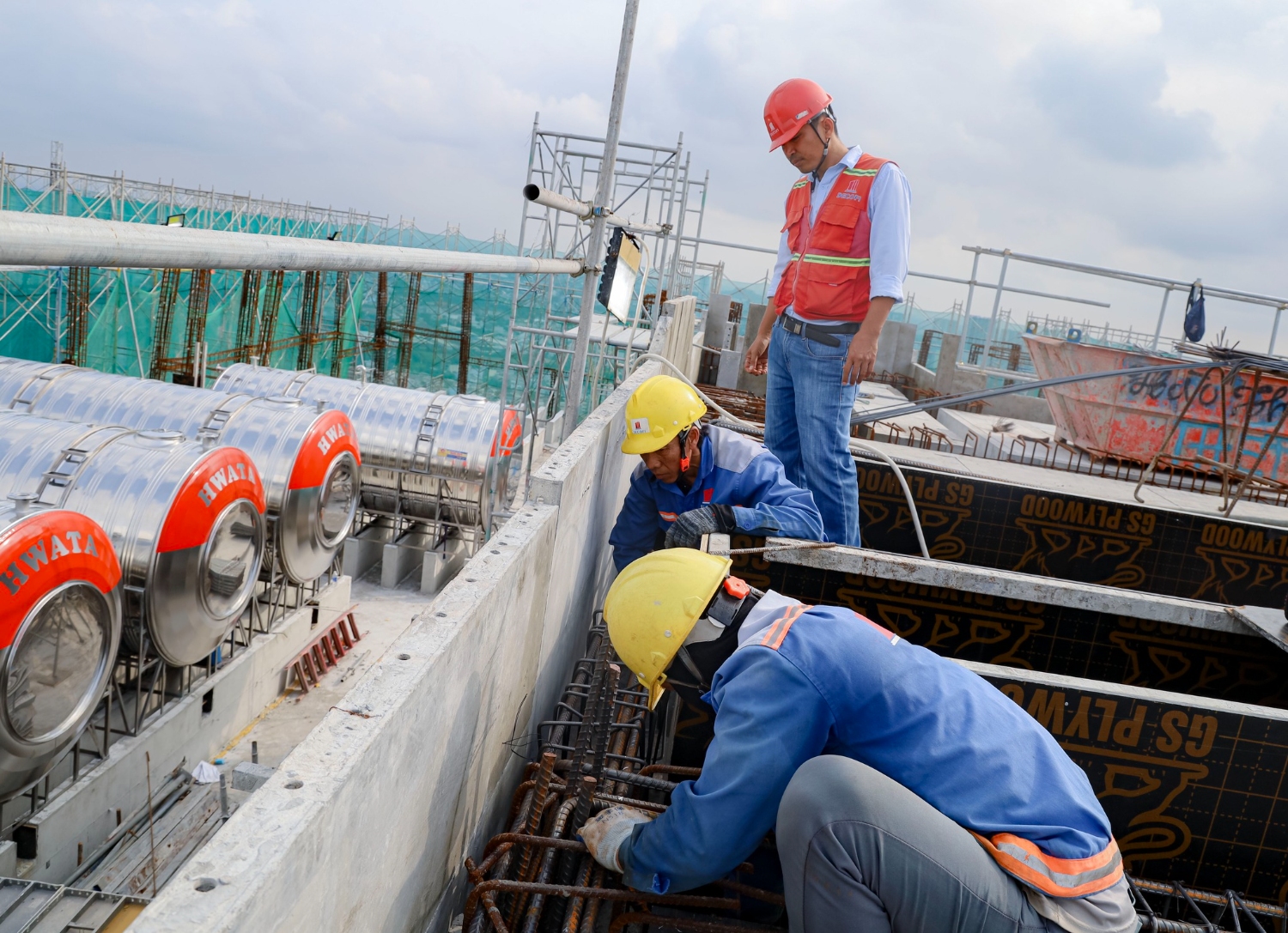 646757400 922341757228107 9003809197553990305 n